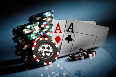 1win games platform interface showing live casino tables and sportsbook on mobile